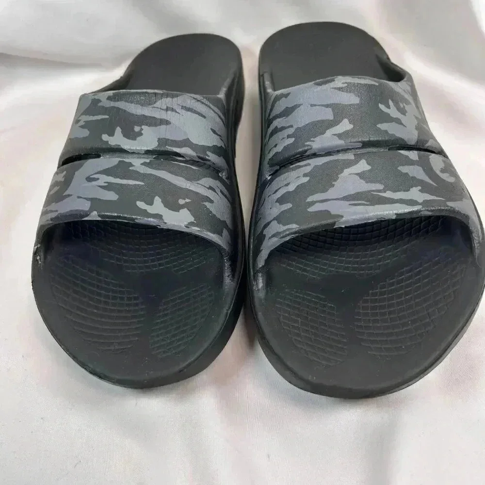 OOFOS OOahh Sport Flex Slides Size M9/W11 Camo Gray Black Athleisure
